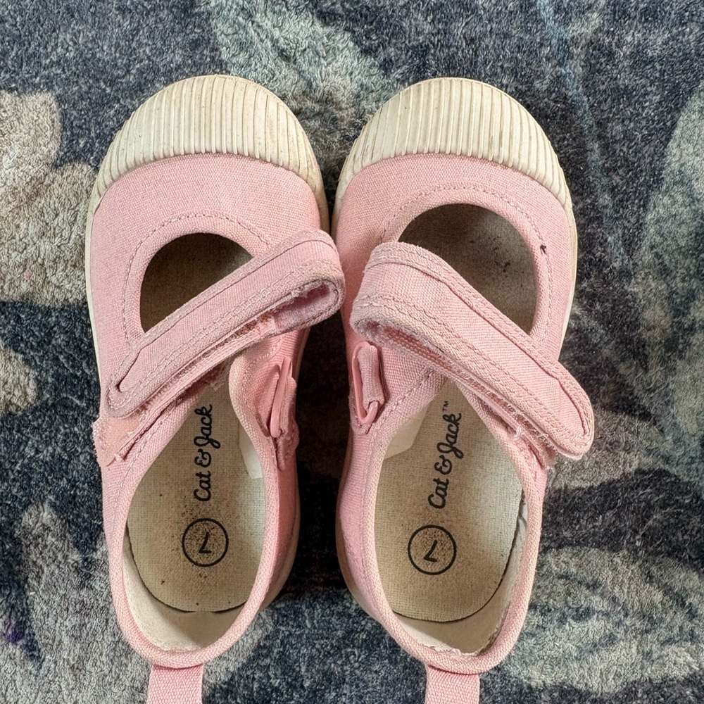 Cat & Jack Light Pink Kids Sneakers